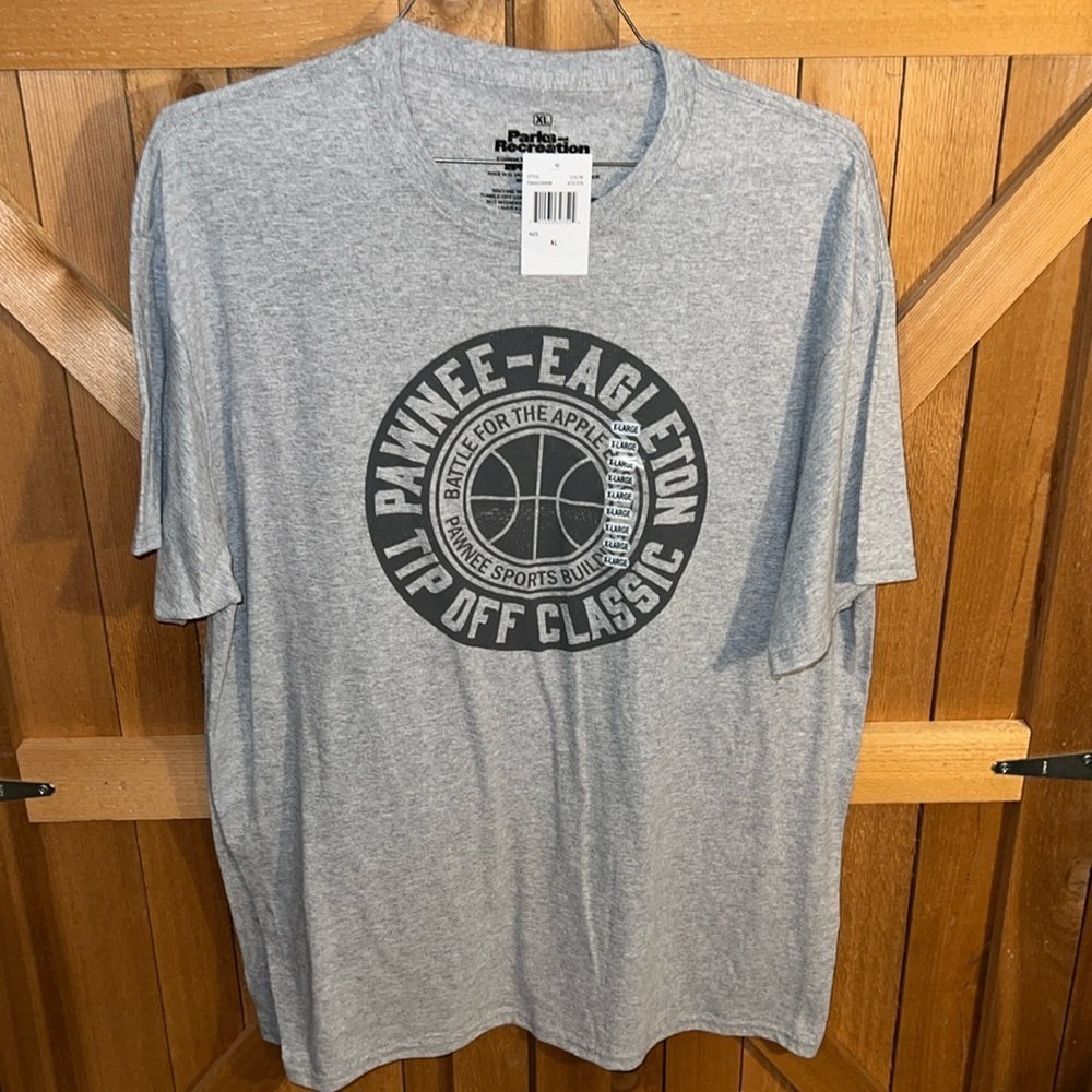 Parks & Recreation Gray T-Shirt XL NWT